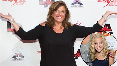 Dance Moms: Why Did Paige Hyland Sue Abby Lee。